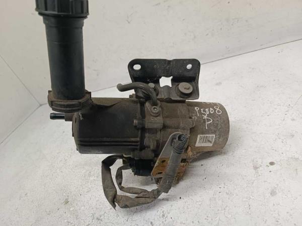 POMPE DE DIRECTION PEUGEOT/CITROEN - Vue 1